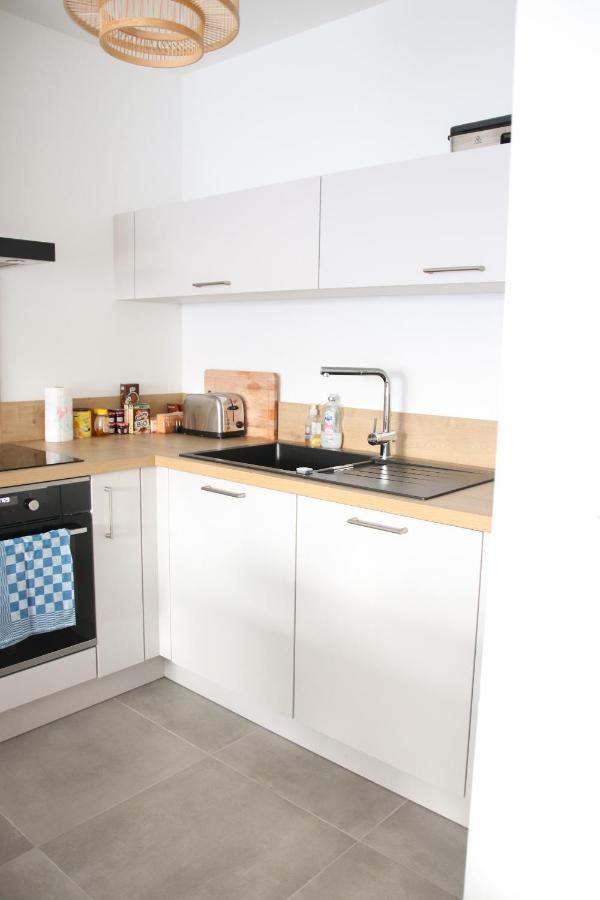 T3 30 Dans Neuve Pres Des Plages Apartment
